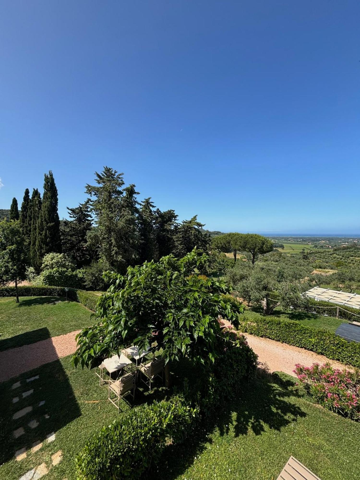 Relais Dei Molini Bed & Breakfast Castagneto Carducci Exterior photo
