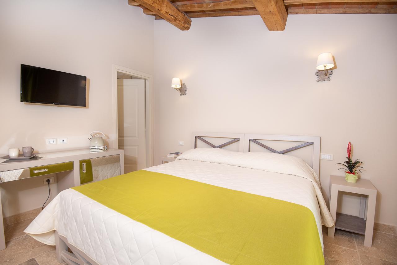 Relais Dei Molini Bed & Breakfast Castagneto Carducci Exterior photo