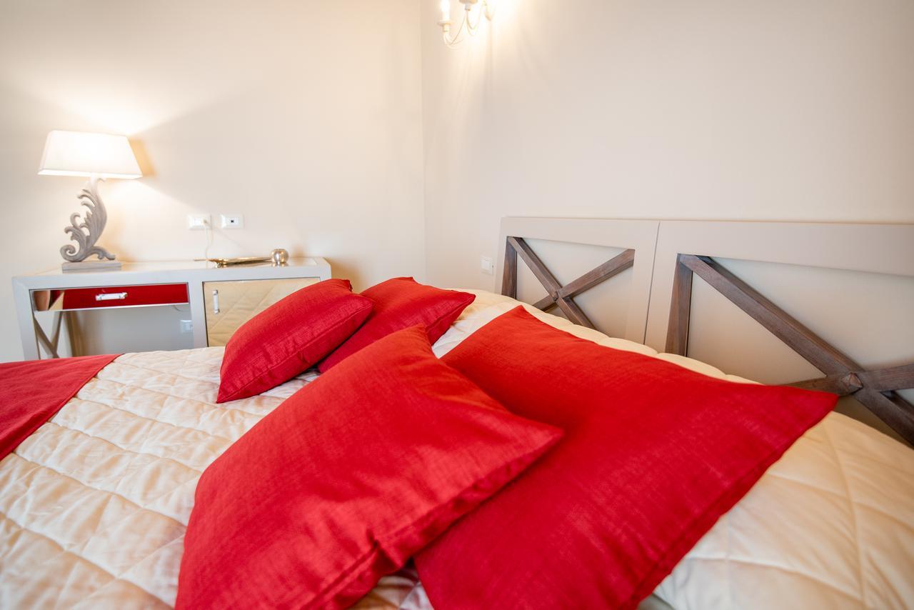 Relais Dei Molini Bed & Breakfast Castagneto Carducci Exterior photo